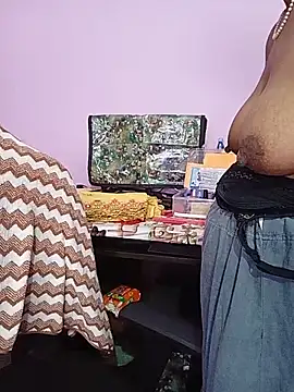 Reema05 webcam