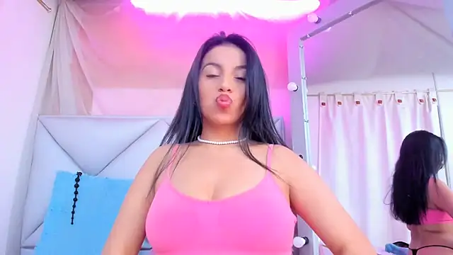Emma_collins23 webcam