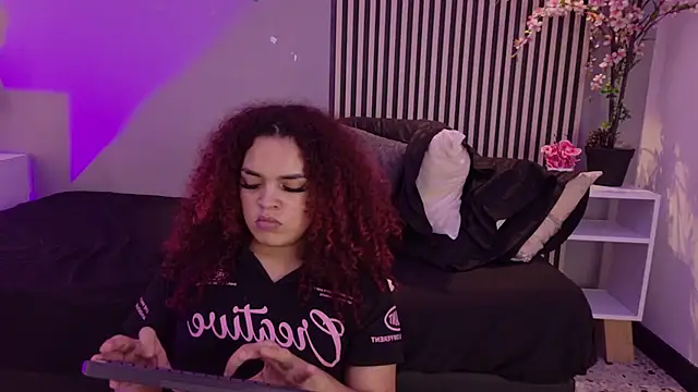 KarineWine webcam