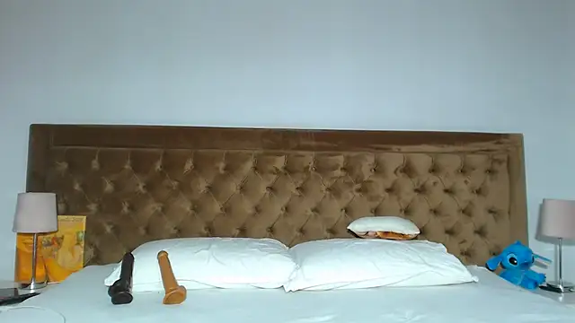Aylinhoney08 webcam