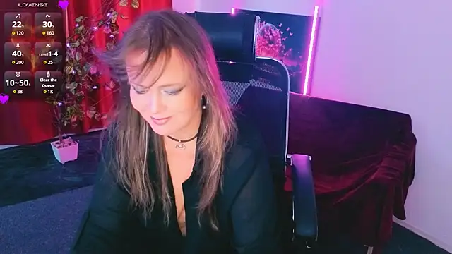 AnielaFox webcam