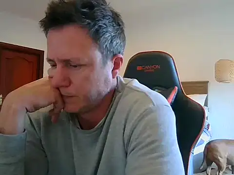 TroyDieselXXX webcam