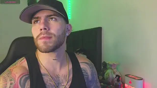 Ades_Lowe webcam