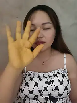 Mina_xYx webcam