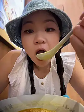 xiaoxiaocheng678 webcam