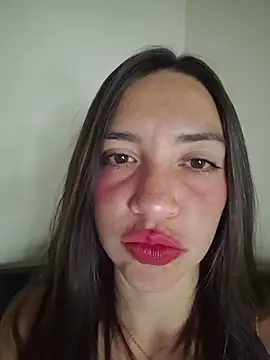loveuu-bae webcam
