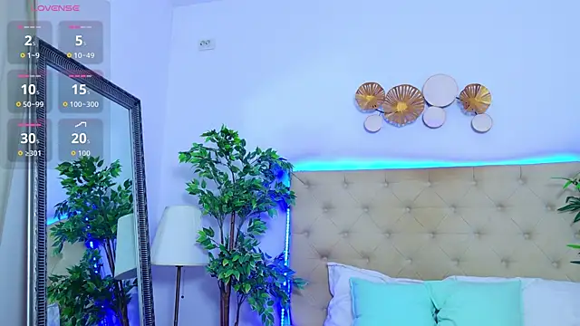 TemptingLuna_ webcam