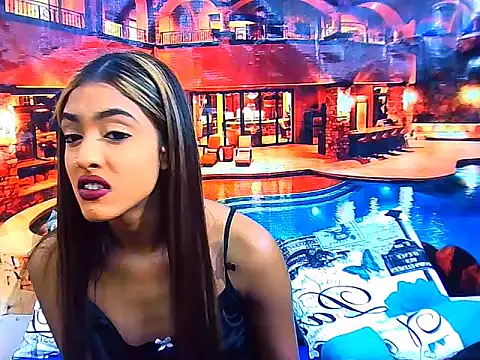 IndianPretty14u2Luv webcam