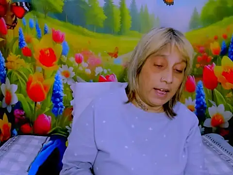 indianroxy webcam