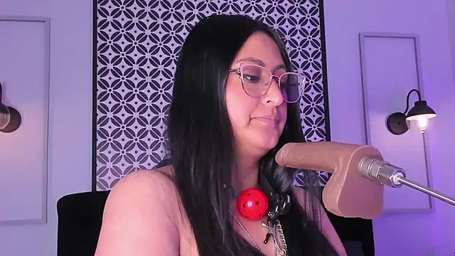 Amber_gold_ webcam