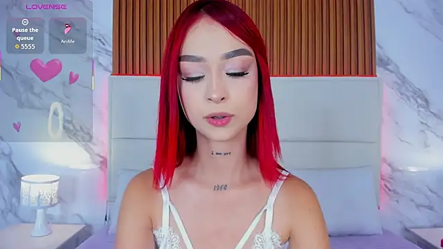_bella_rossee_ webcam