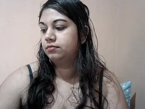 bellachow10 webcam