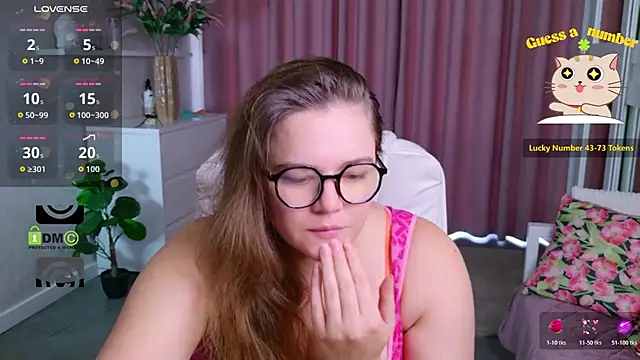 KellyKleine webcam