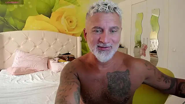 BlowMyXXL webcam
