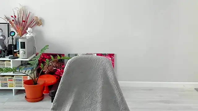 ailey_chao webcam
