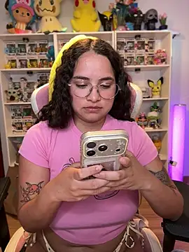Sweet_sully__ webcam