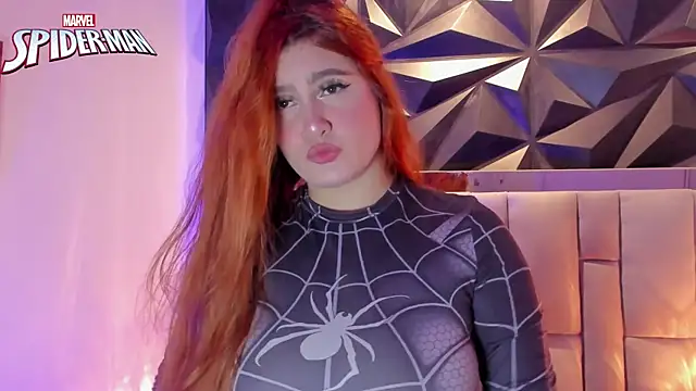 megan_whitee__ webcam