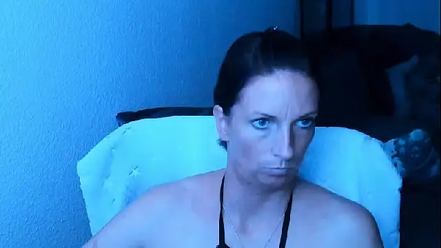 SexyJulia21 webcam