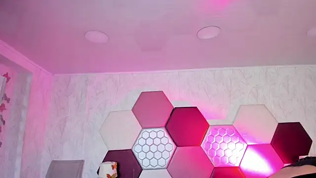ArielleWilde webcam