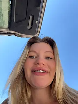justmilaa live sex cam