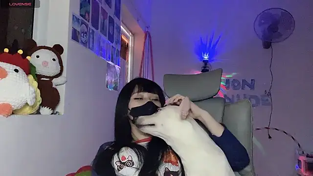 Tieu-May webcam
