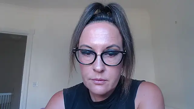 Humiliatrixxxx webcam