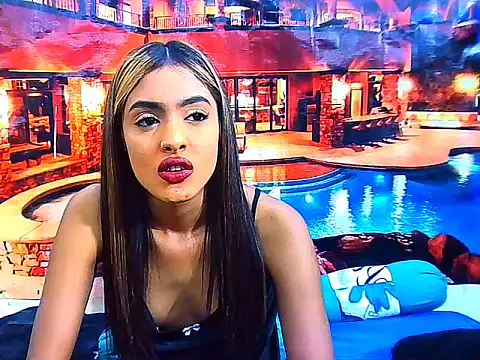 IndianPretty14u2Luv webcam