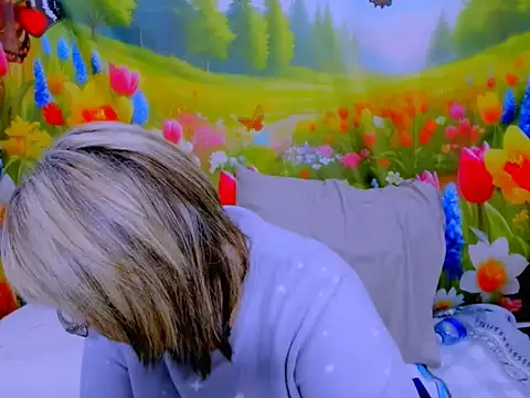 indianroxy webcam
