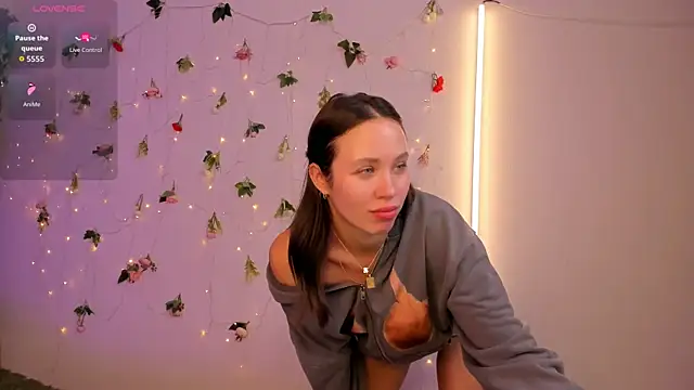 Black_Jenny webcam