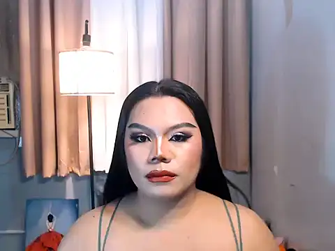 TSbrianaHugeCock webcam