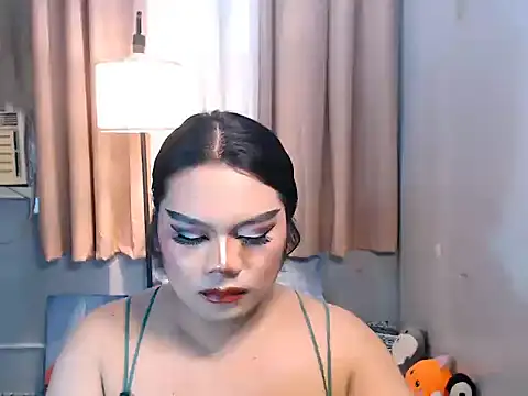 TSbrianaHugeCock webcam
