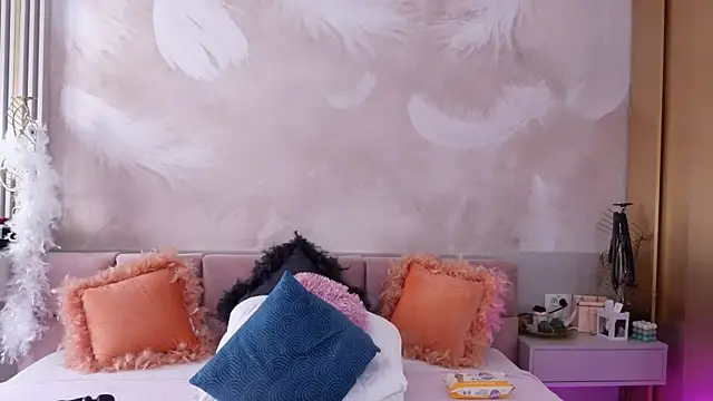 JullyBlair webcam