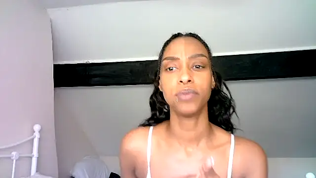 Hazel_Dollxx