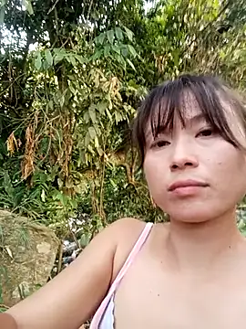 Linda-yiyi webcam
