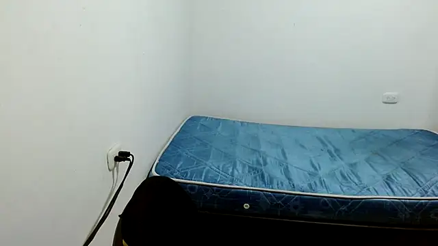 estefania224 webcam