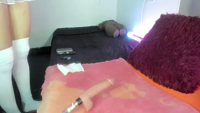 SheraHadee webcam
