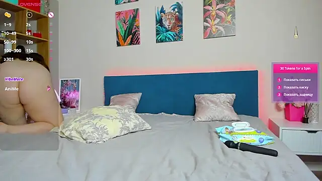 BritneyLix webcam