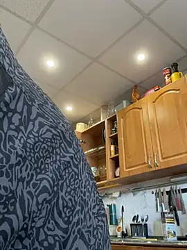 bettybutter_ webcam