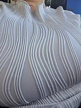 Mylf_SquirtAlee live sex cam