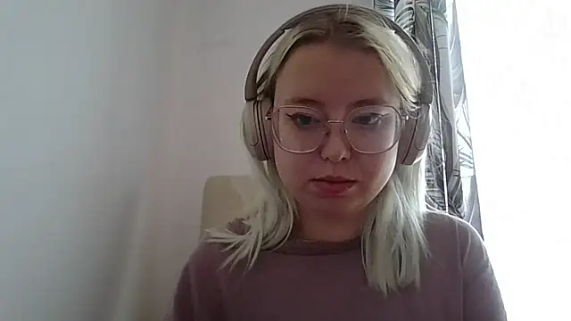 MaddieTeen webcam