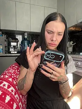 Queen_of_pain webcam