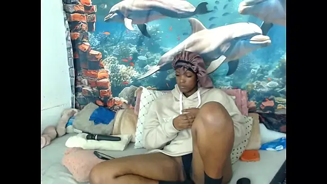 AfricanBarbiee69 webcam