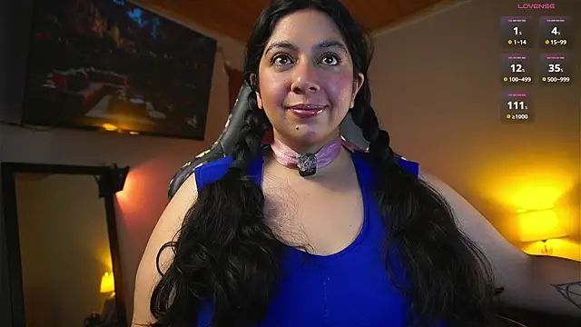 coraline_latin webcam
