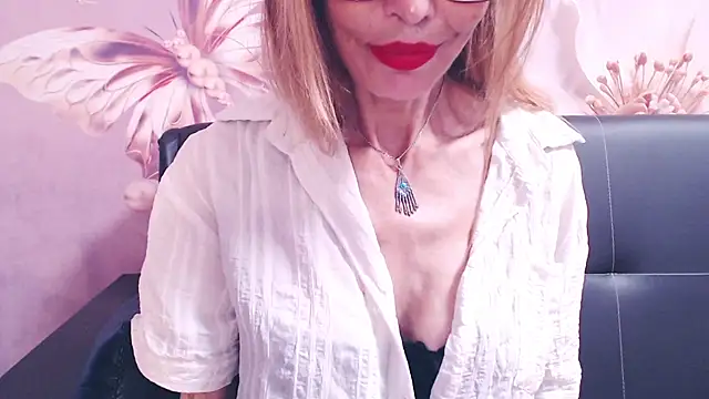 BlondPussy webcam