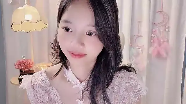 Yanys521 webcam stripchat model stream image