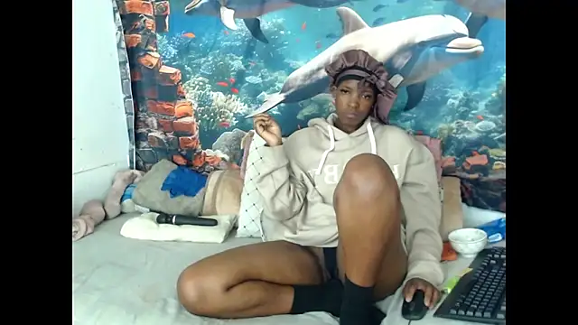 AfricanBarbiee69 webcam