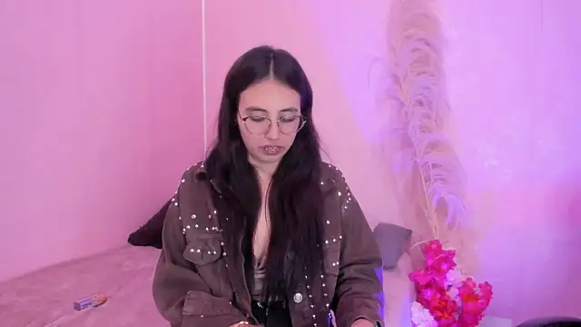 Valk_submissive webcam