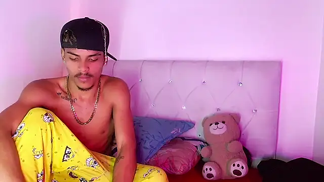 Angel_foxc13 webcam
