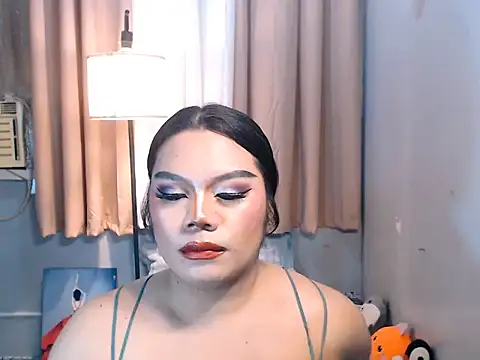 TSbrianaHugeCock webcam