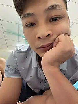 Naughty___asian webcam